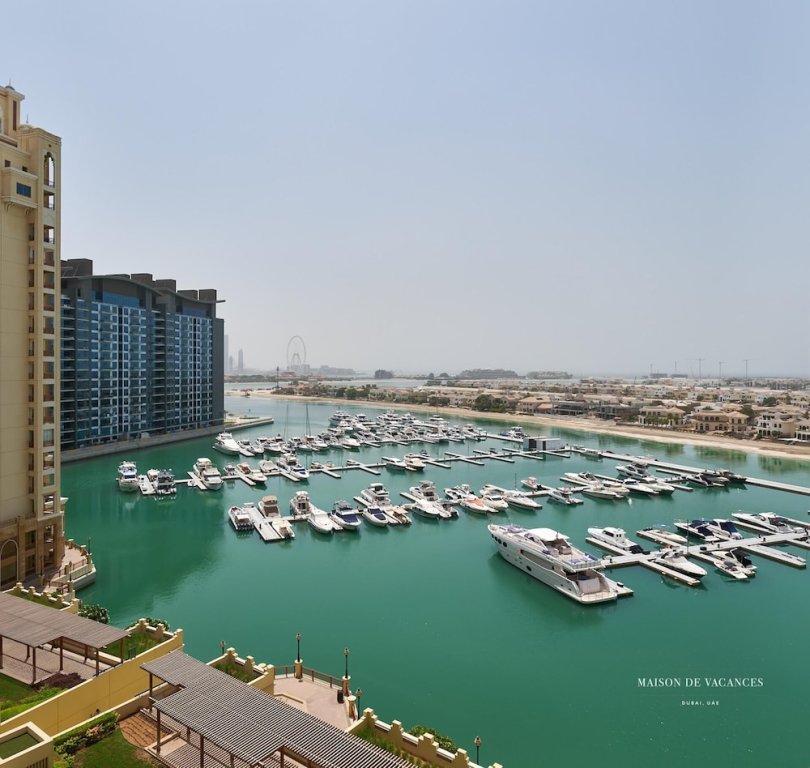 Дубай: Palm Jumeirah Marina Residence 3 Bedroom
