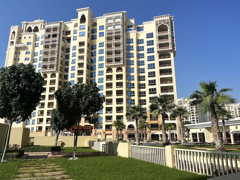 Дубай: Palm Jumeirah Marina Residence 3 Bedroom