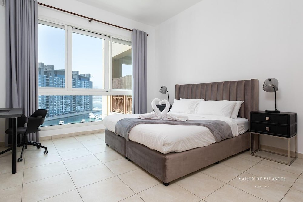 Дубай: Palm Jumeirah Marina Residence 3 Bedroom