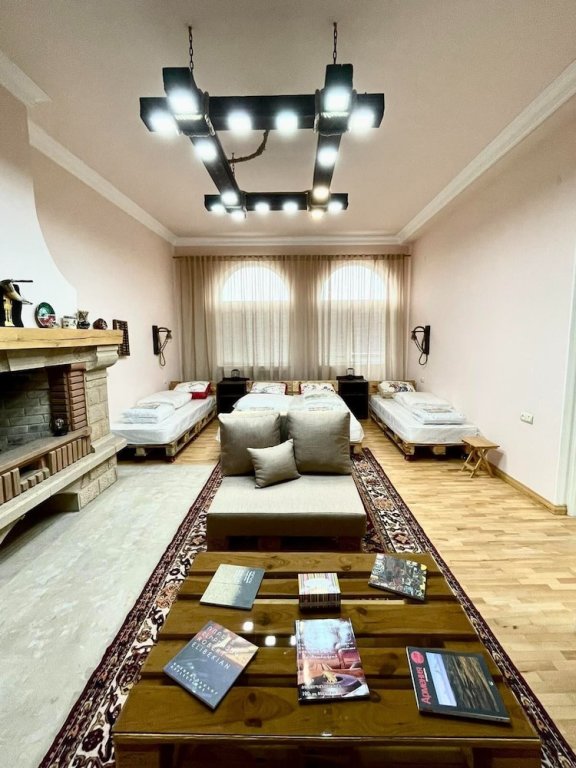 Вагаршапат: Najaryan's Family Guest House