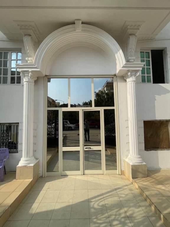 Город 6-го октября: Falcon Hotels