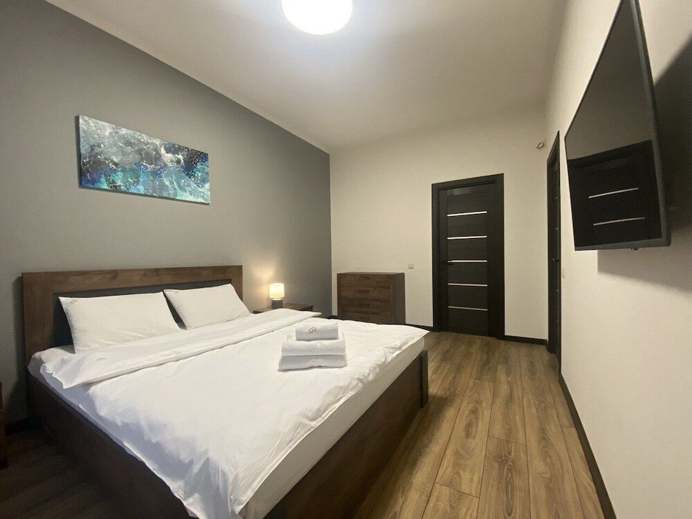 Минск: HomeApart Новгородская