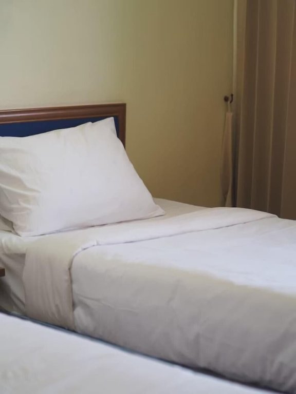 Сакон Накхон: Phuphanplace Hotel
