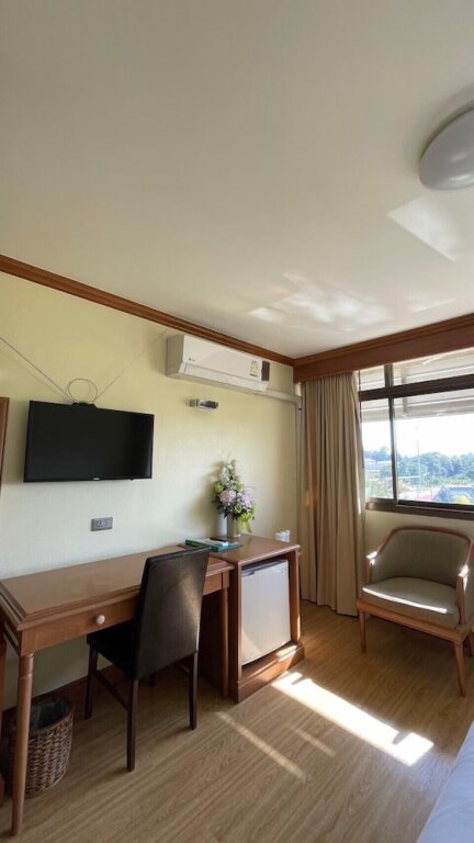 Сакон Накхон: Phuphanplace Hotel