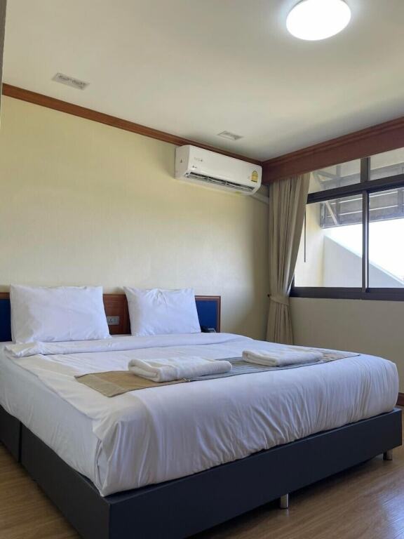 Сакон Накхон: Phuphanplace Hotel