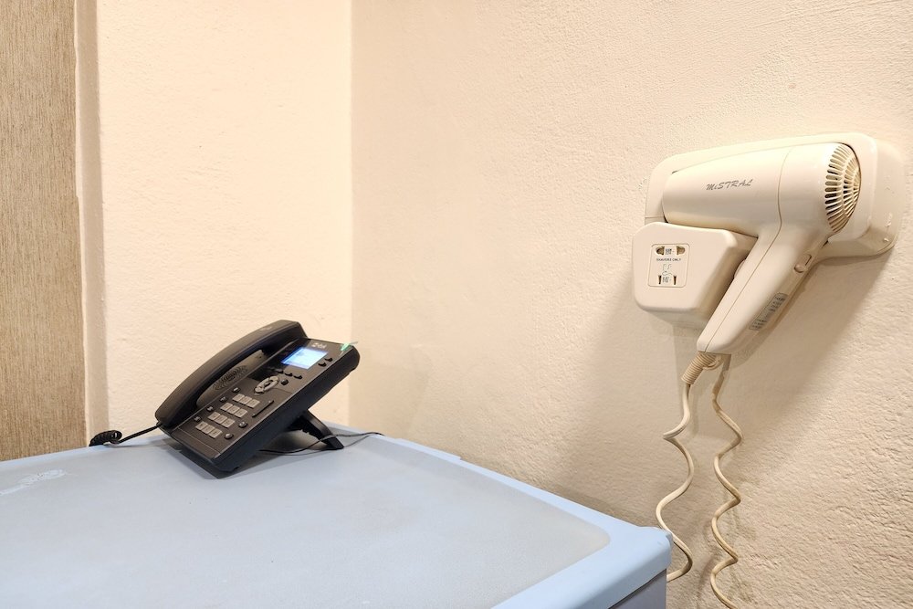 Самутпракан: Kim Hotel At Bangplong