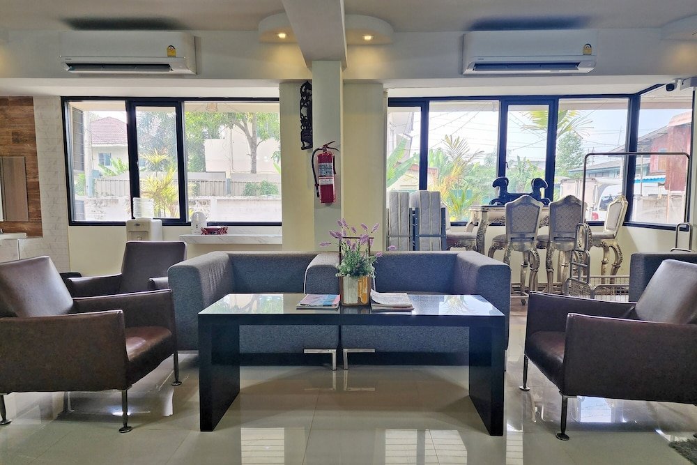 Самутпракан: Kim Hotel At Bangplong
