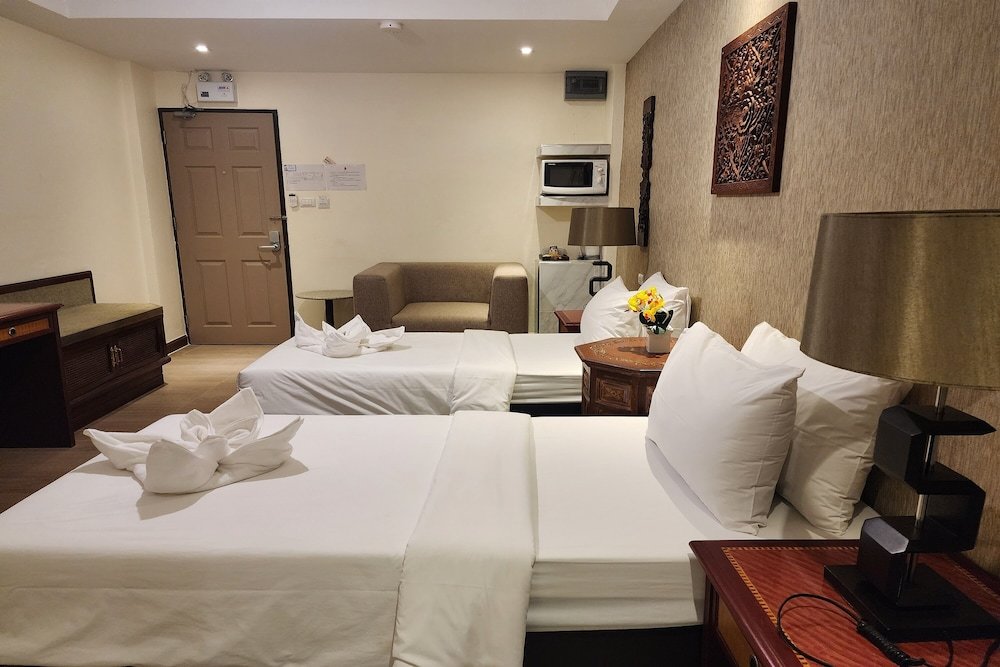 Самутпракан: Kim Hotel At Bangplong