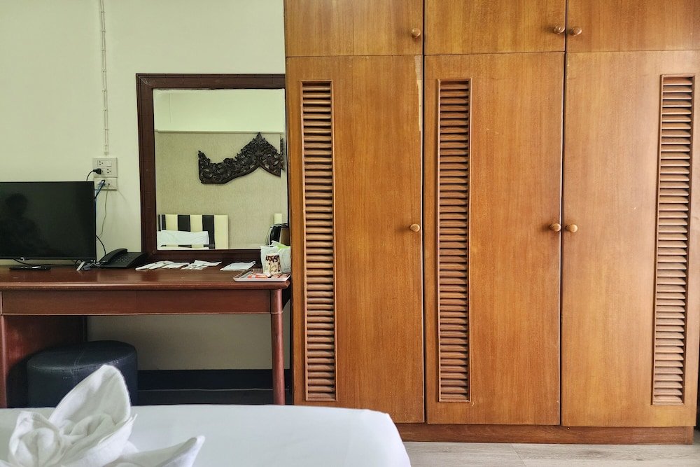 Самутпракан: Kim Hotel At Bangplong