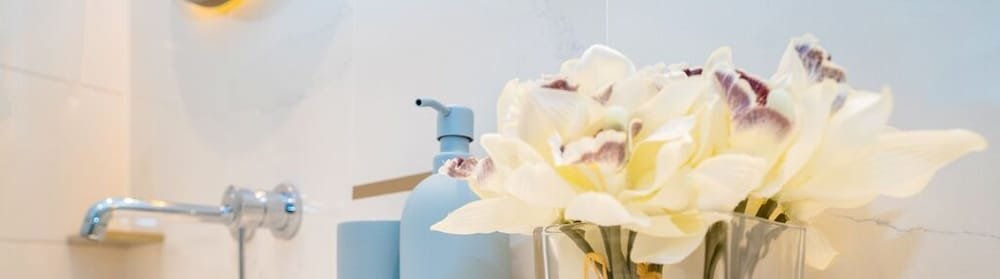 Дубай: HomesGetaway-2BR in Beach Vista Tower 1