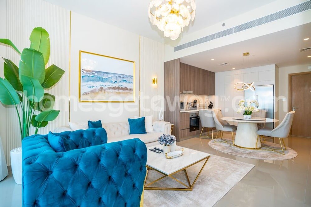 Дубай: HomesGetaway-2BR in Beach Vista Tower 1