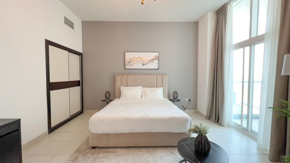 Дубай: HomesGetaway-Studio in Glitz 1 by Danube