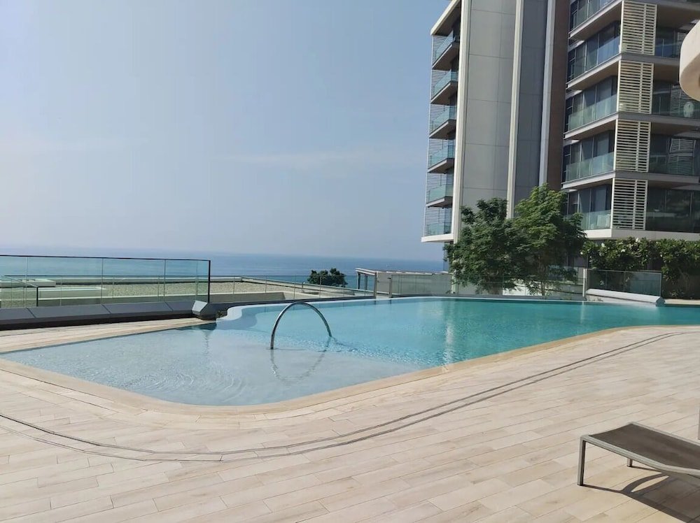 Дубай: Aya - Stunning 1BR Surrounding The Sea Views & Ain Dubai