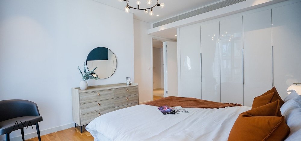 Дубай: Aya - Stunning 1BR Surrounding The Sea Views & Ain Dubai