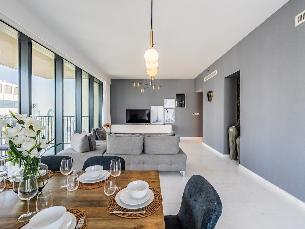 Дубай: Spacious Apt With Spectacular Burj Khalifa Views