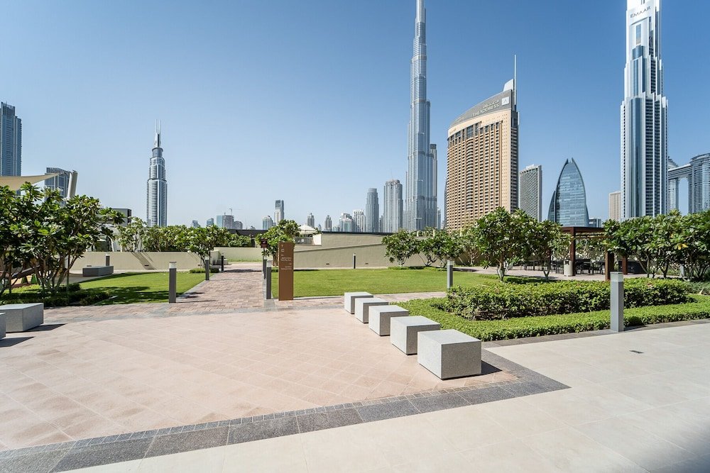 Дубай: Luxury StayCation - Fancy Apartment Connected To Burj Khalifa