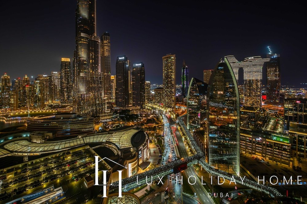 Дубай: LUX | The EMAAR Fashion Avenue Studio