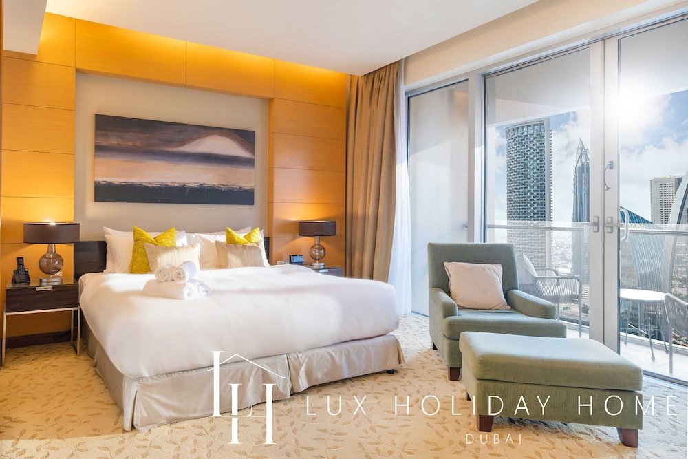 Дубай: LUX | The EMAAR Fashion Avenue Studio