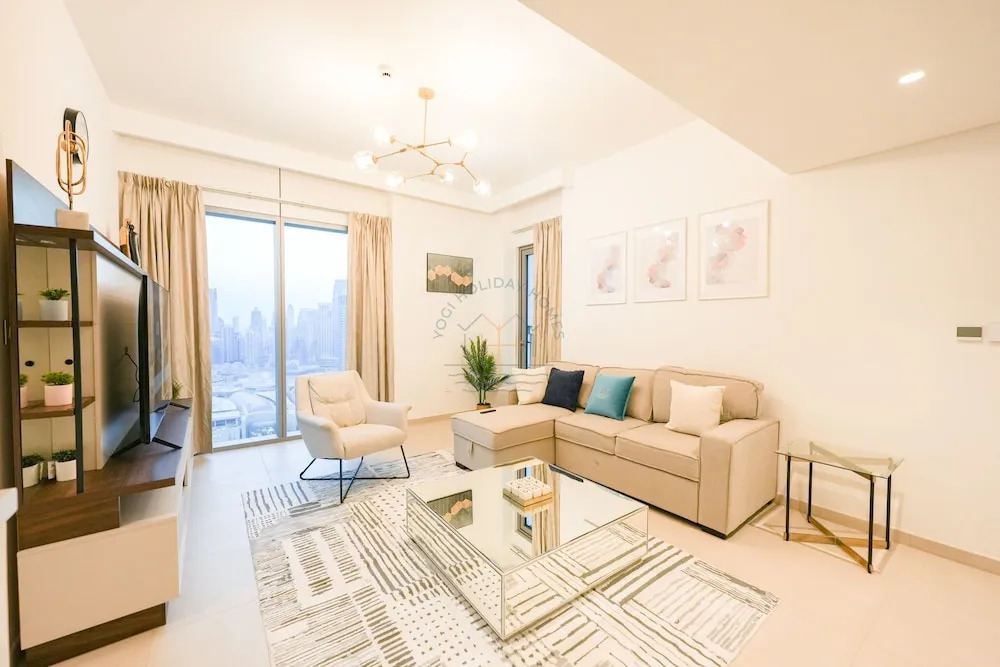 Дубай: Yogi - Modern 2BR Apartment with Stunning Dubai Fountain