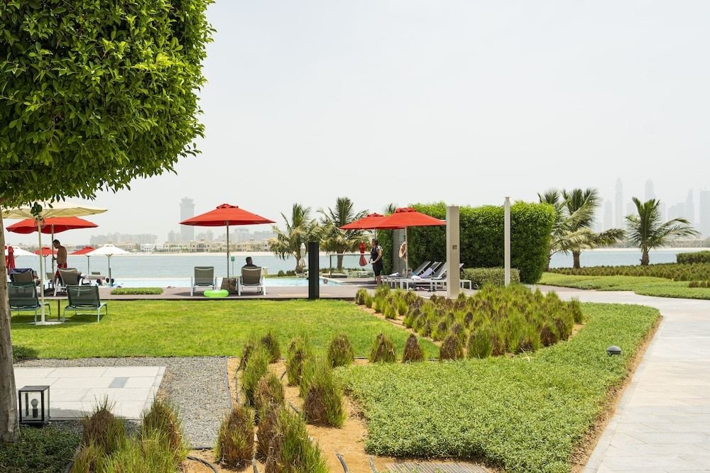 Дубай: Spacious beachfront 2 bedroom apartment