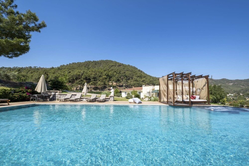 Орен: Greenery Home With Shared Pool in Marmaris