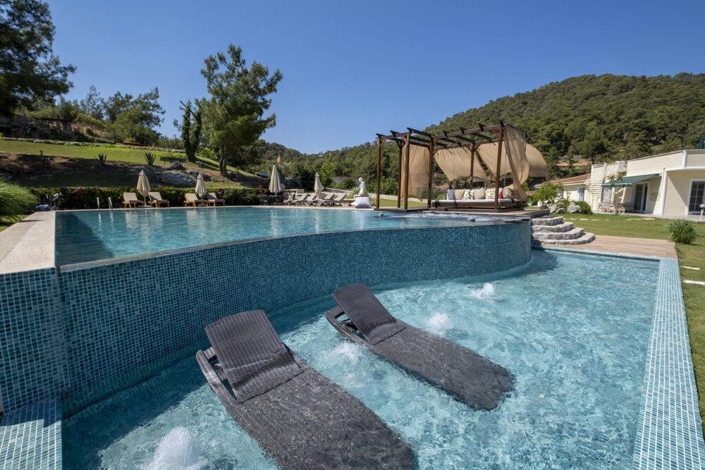 Орен: Greenery Home With Shared Pool in Marmaris
