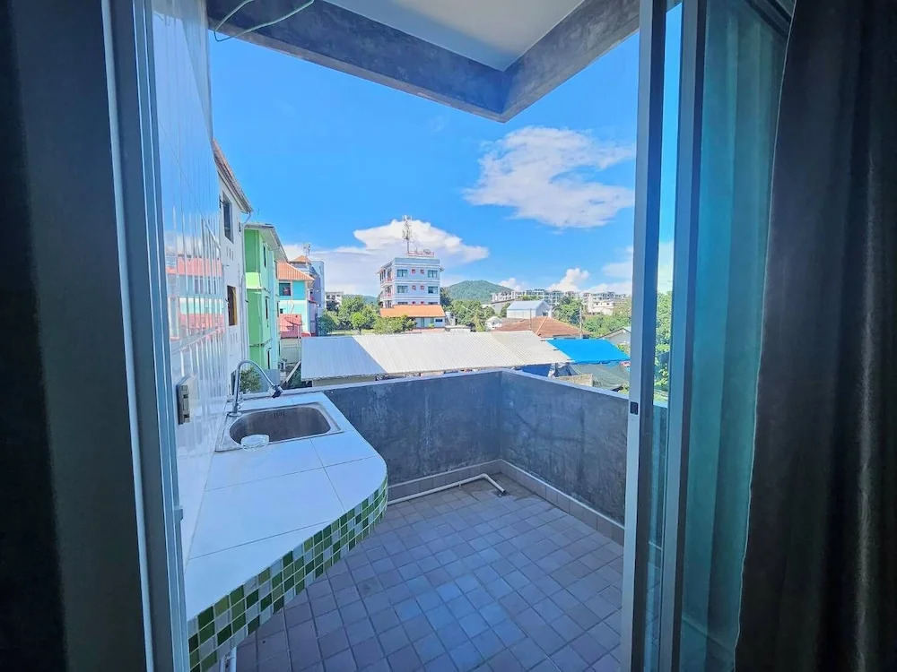 Тхаланг: Guesthouse Phuket Airport