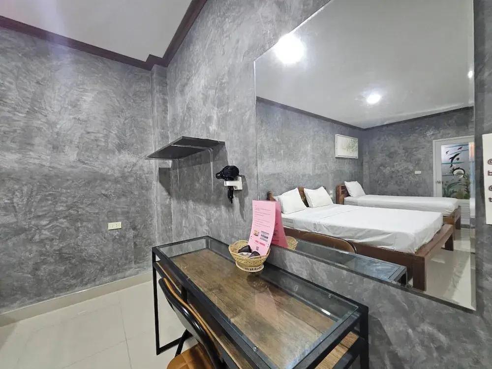 Тхаланг: Guesthouse Phuket Airport