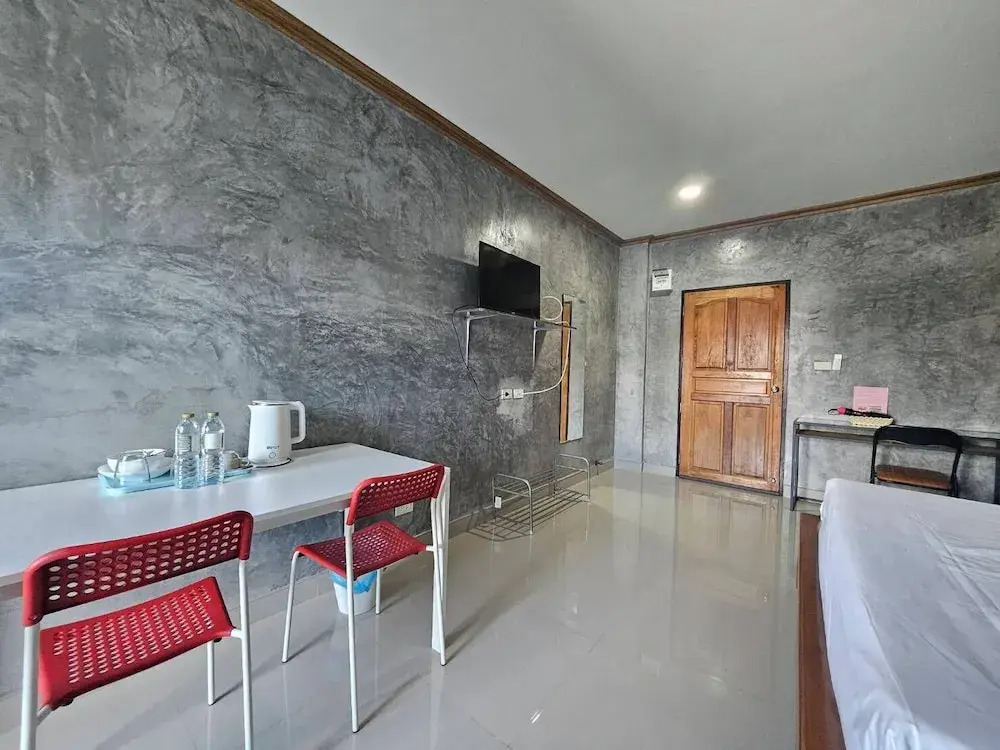 Тхаланг: Guesthouse Phuket Airport