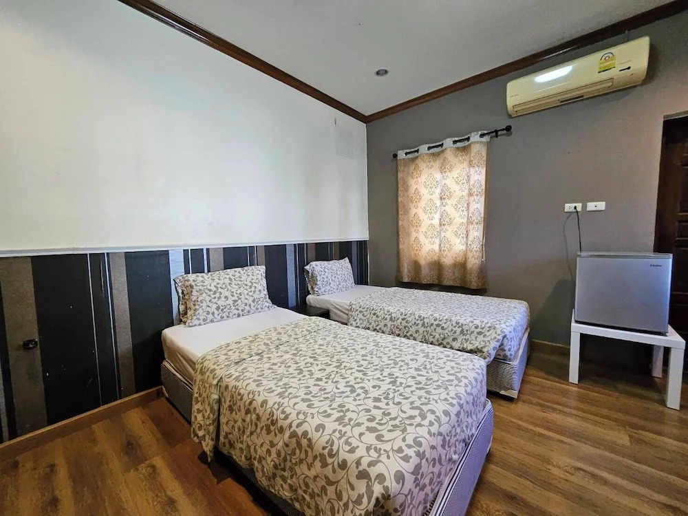 Тхаланг: Guesthouse Phuket Airport