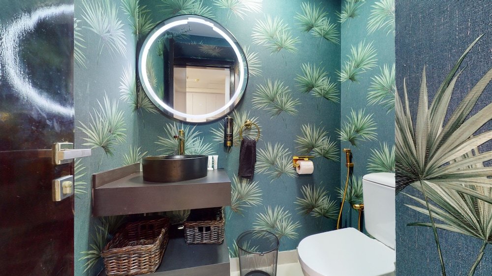 Дубай: GreenFuture - Elegant Apartment With Balcony Near The Walk JBR