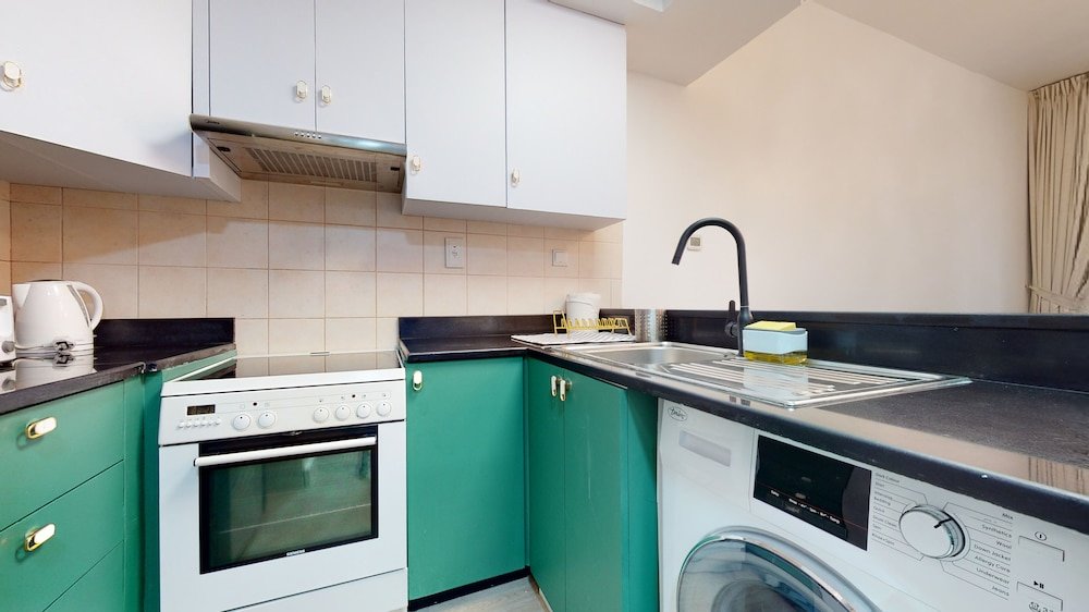 Дубай: GreenFuture - Elegant Apartment With Balcony Near The Walk JBR