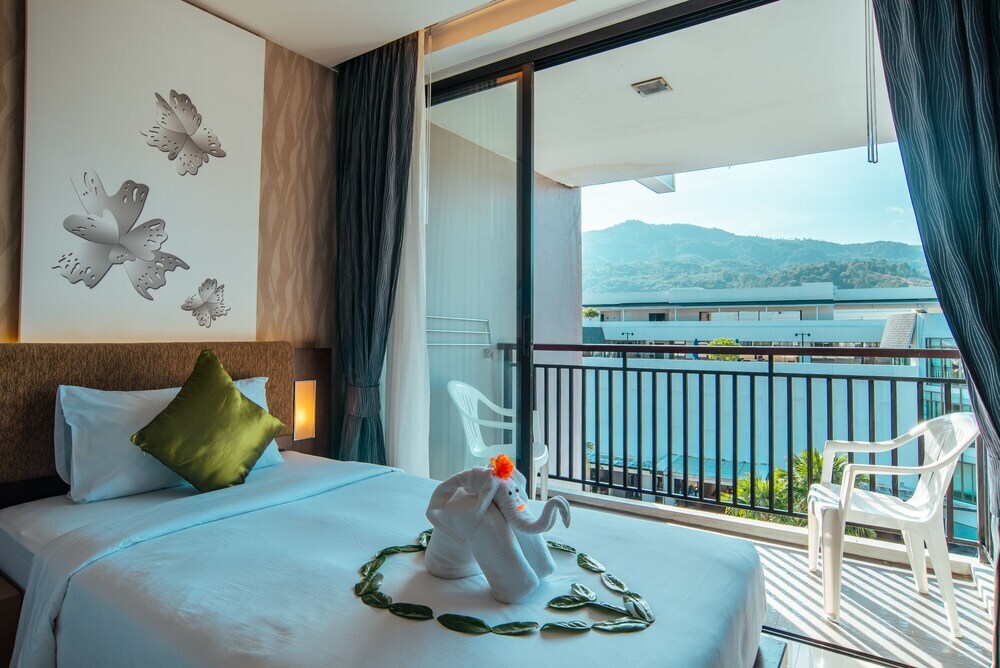Кату: eastin hotel