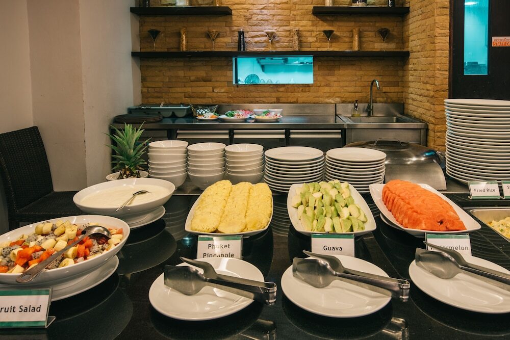 Кату: eastin hotel