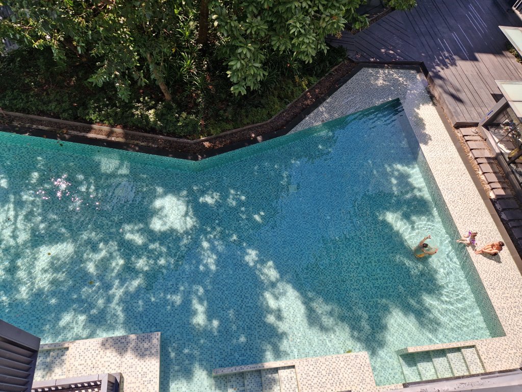Кату: Апартаменты The Deck Patong