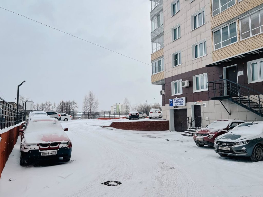 Киров: Апартаменты на улице Московская 110