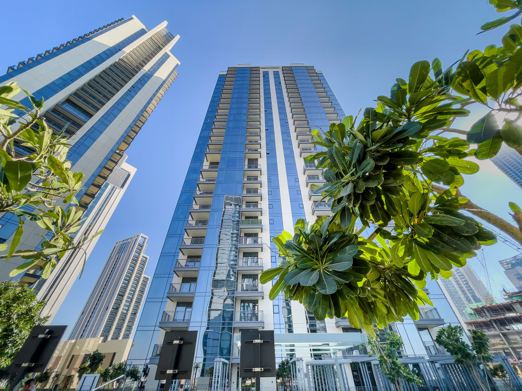 Дубай: Апартаменты Urban 2BR with Harbour views at Creek Rise Tower