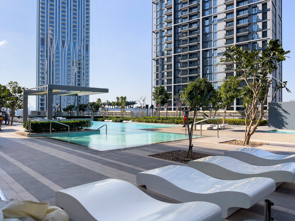 Дубай: Апартаменты Urban 2BR with Harbour views at Creek Rise Tower