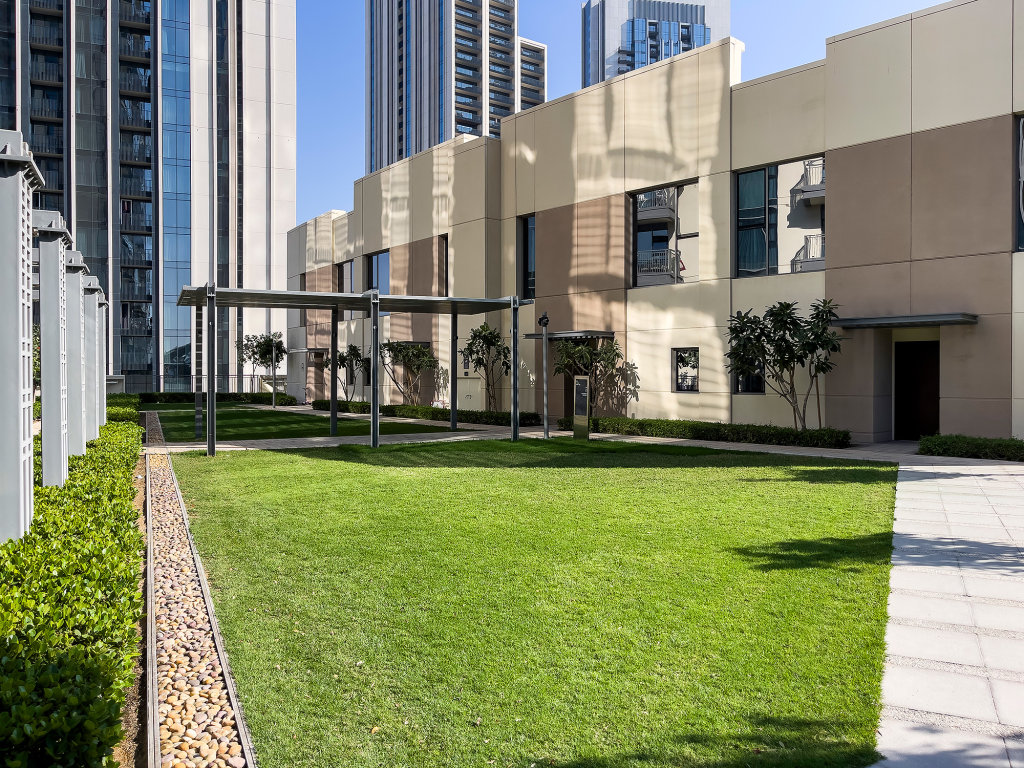 Дубай: Апартаменты Urban 2BR with Harbour views at Creek Rise Tower