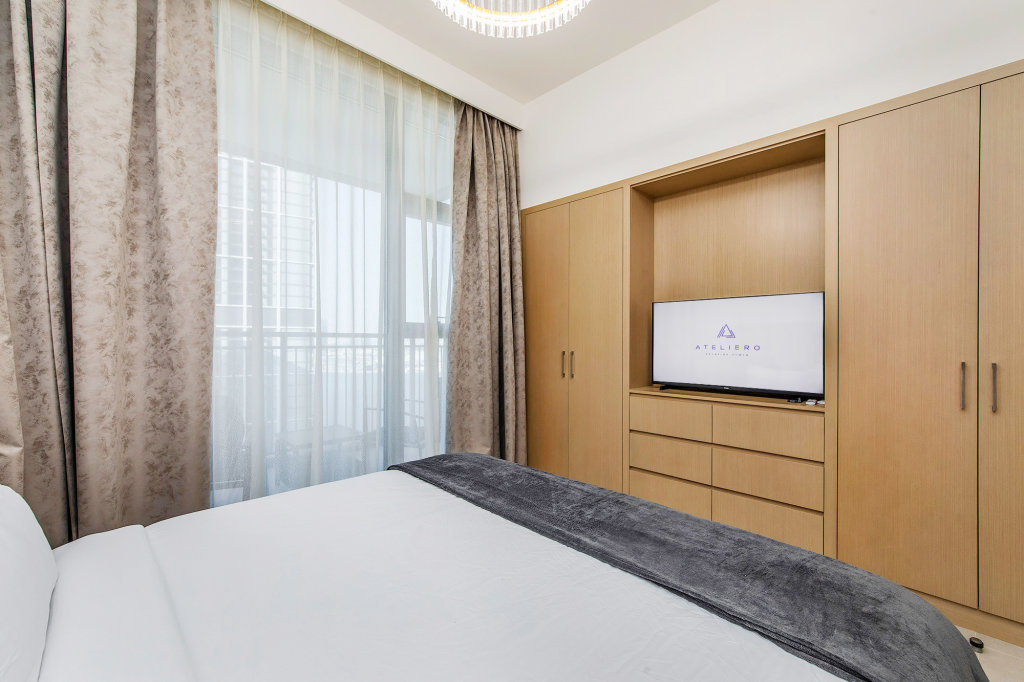 Дубай: Апартаменты Urban 2BR with Harbour views at Creek Rise Tower