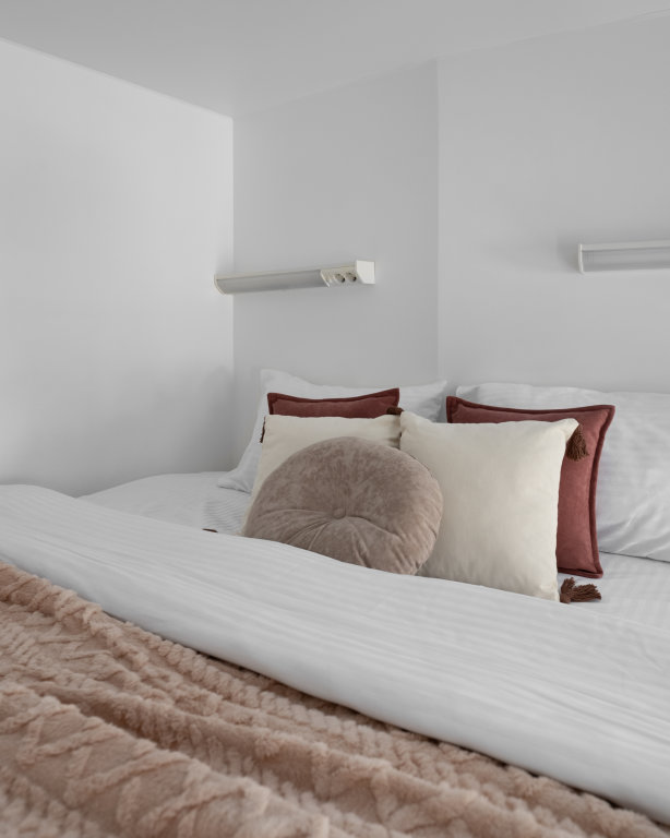 Санкт-Петербург: Апартаменты Secret Garden Flat