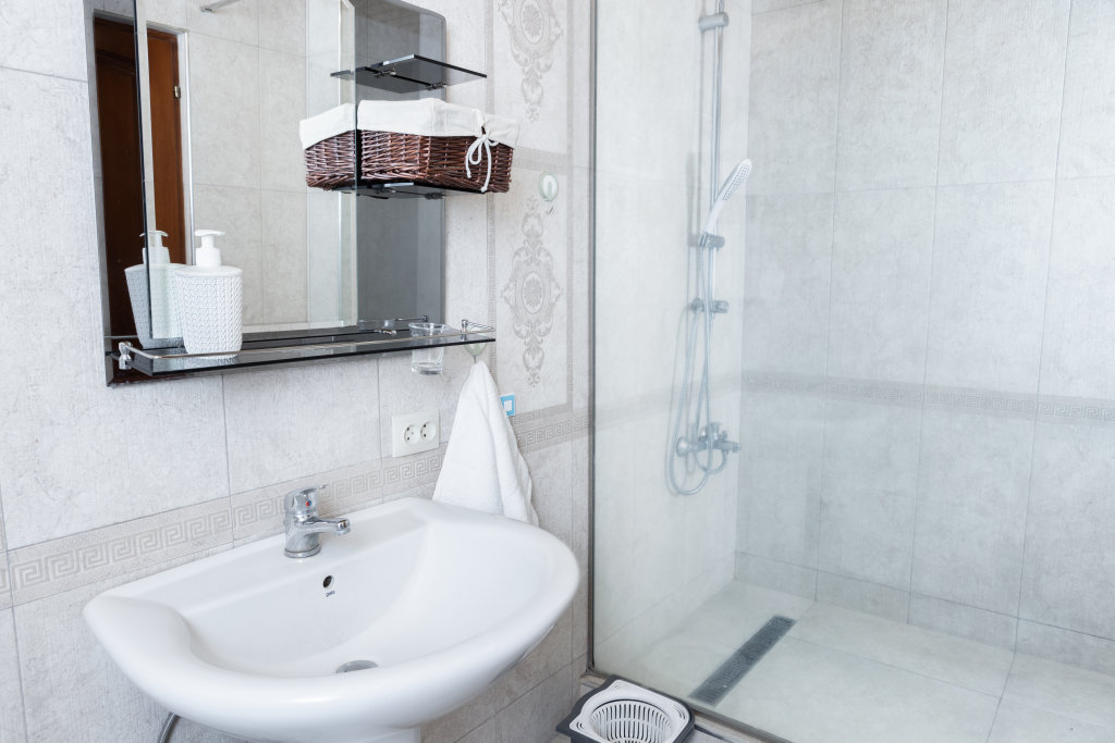 Ереван: Апартаменты Great Balcony 2 Bedroom in City Center Near Malibu