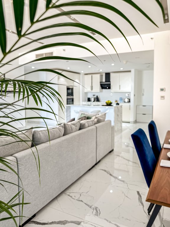 Дубай: Апартаменты GMA Murjan 2BR Sea View High Floor
