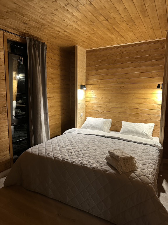 Домбай: Гостевой дом Holiday Home