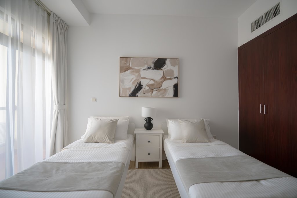 Дубай: Апартаменты GMA Amwaj 2BR Sea View High Floor