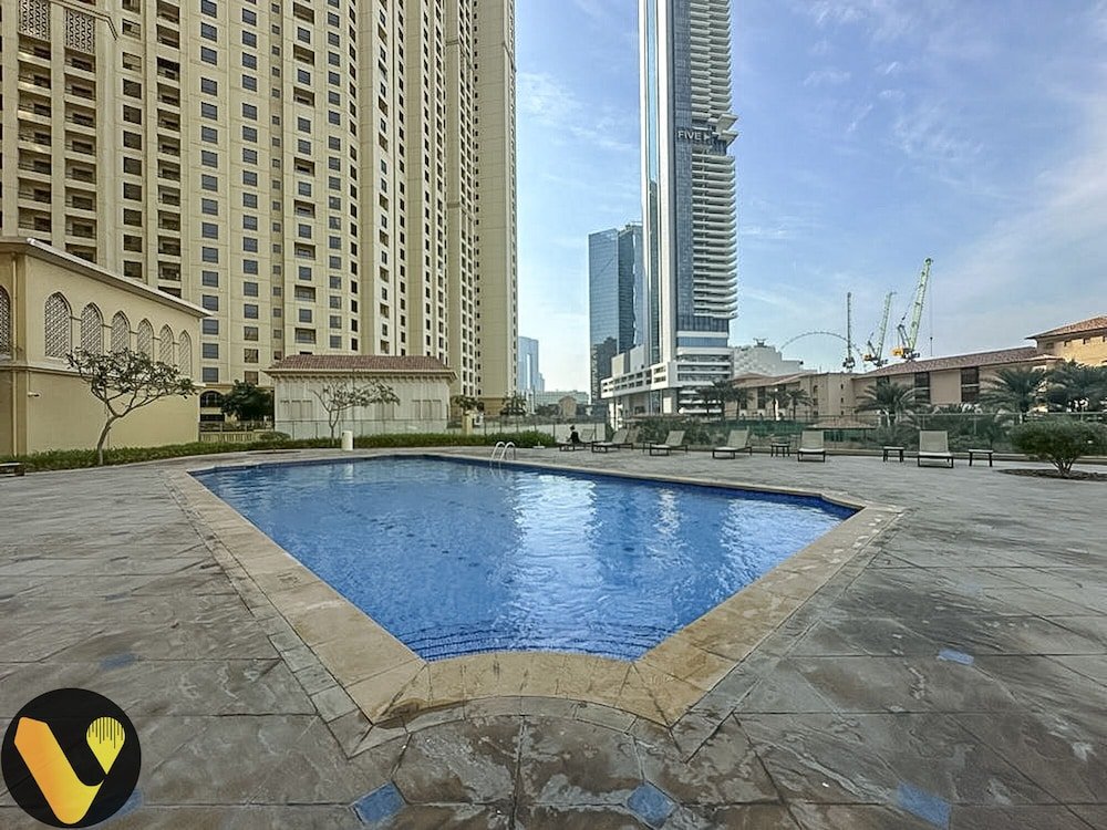 Дубай: Jumeirah Beach Residence beach access