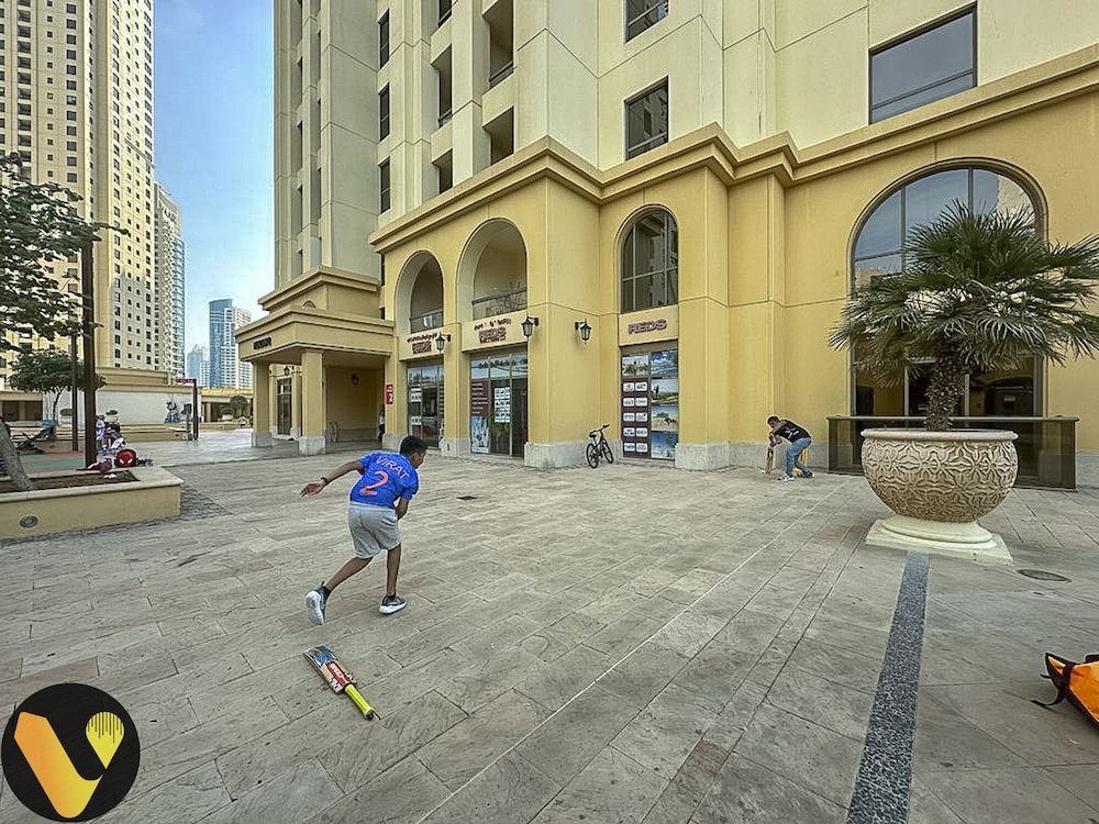 Дубай: Jumeirah Beach Residence beach access