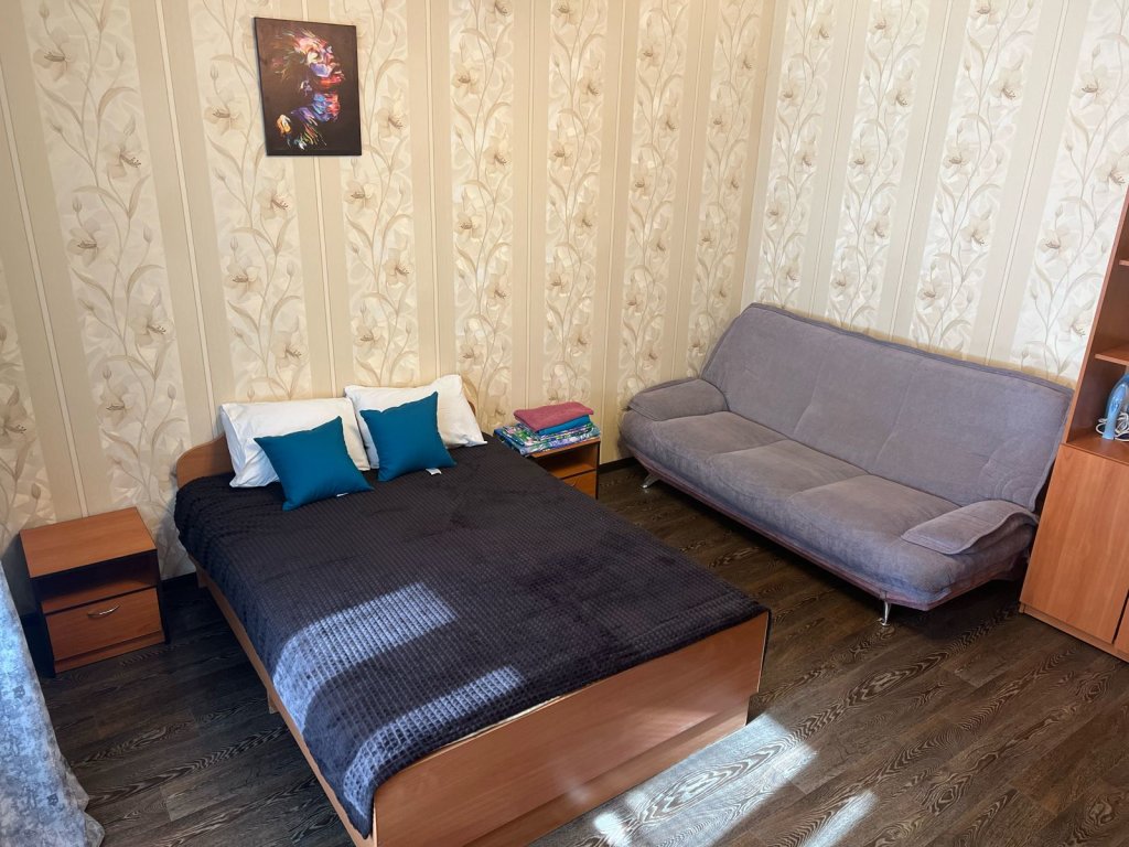 Квартира Российская 60 — фото 1