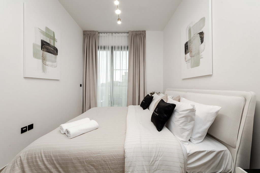 Дубай: Апартаменты Modern 1BR in Binghatti Nova