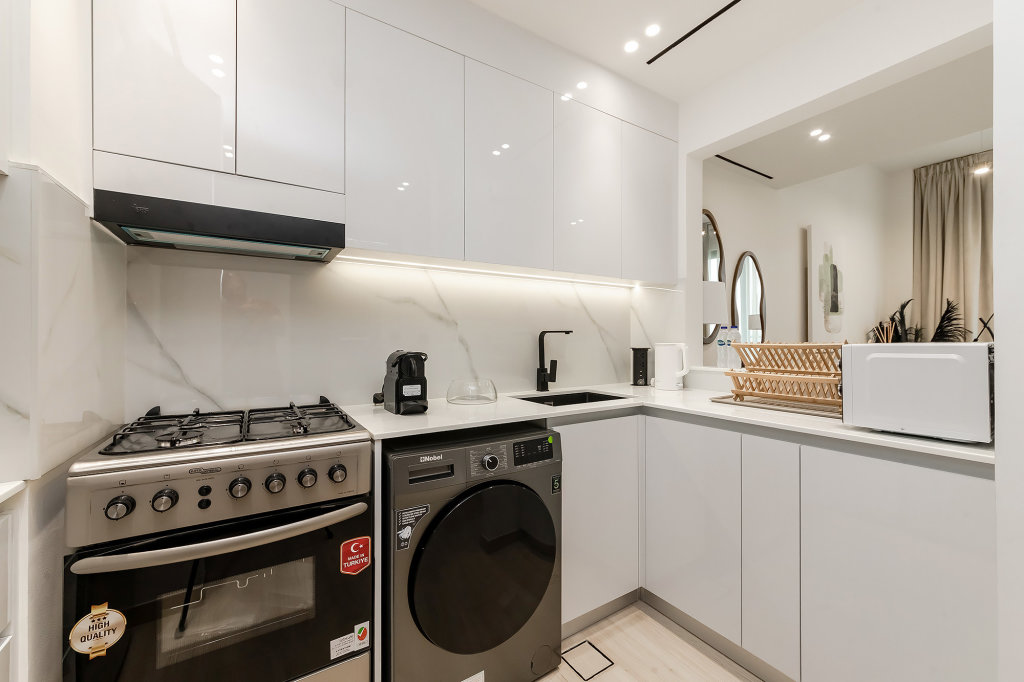Дубай: Апартаменты Modern 1BR in Binghatti Nova